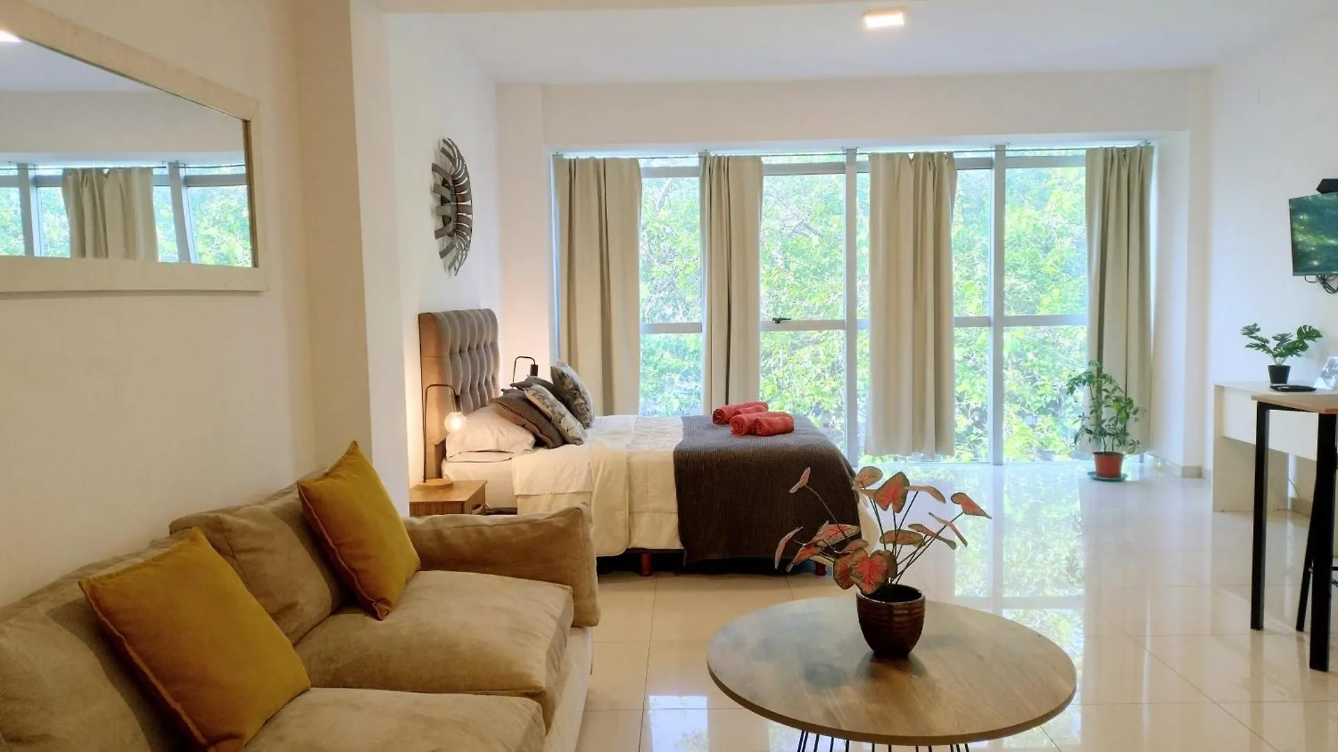 Terrazas Paseo Aristides Apartment Mendoza