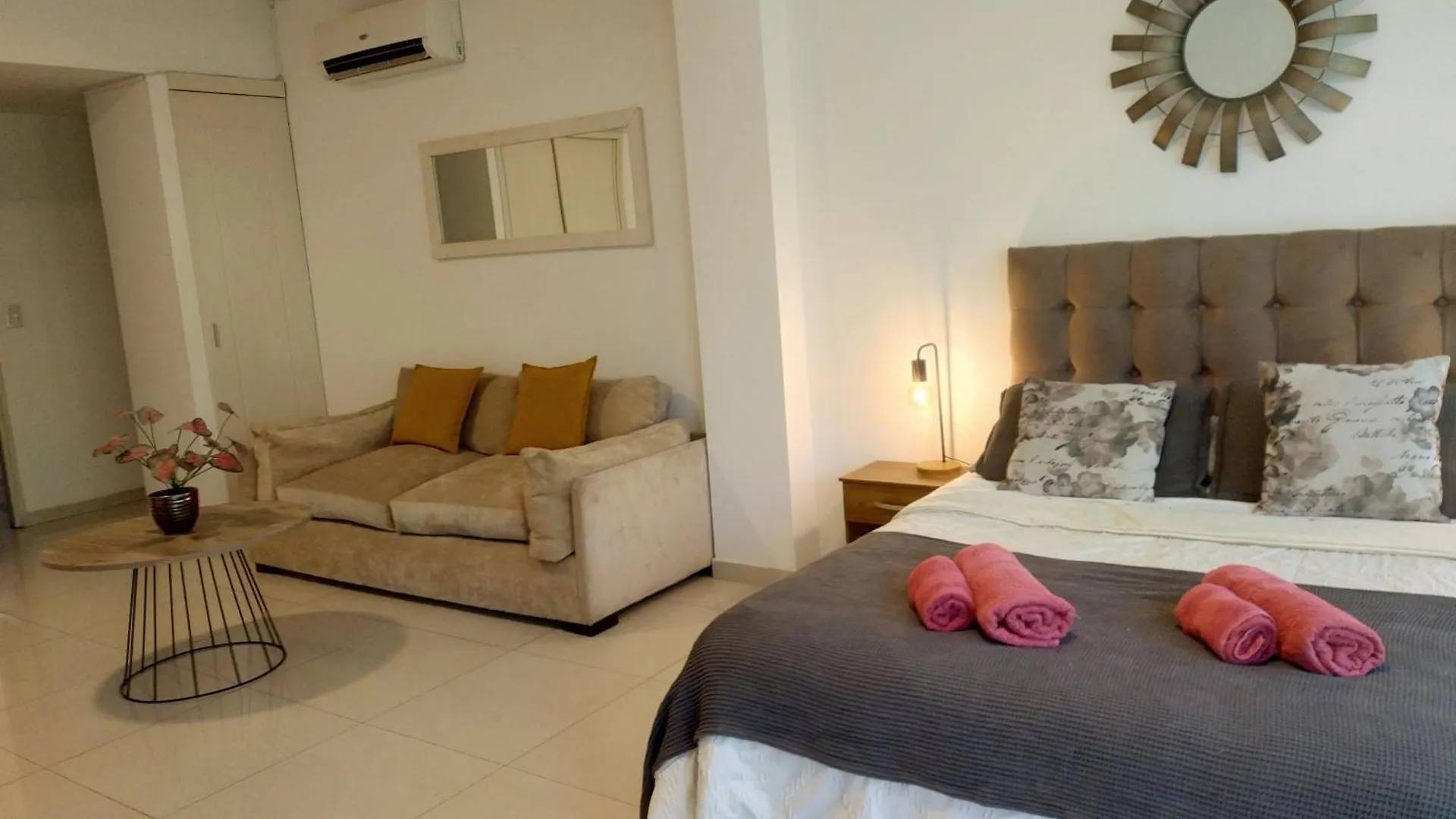 Terrazas Paseo Aristides Apartment Mendoza Argentina