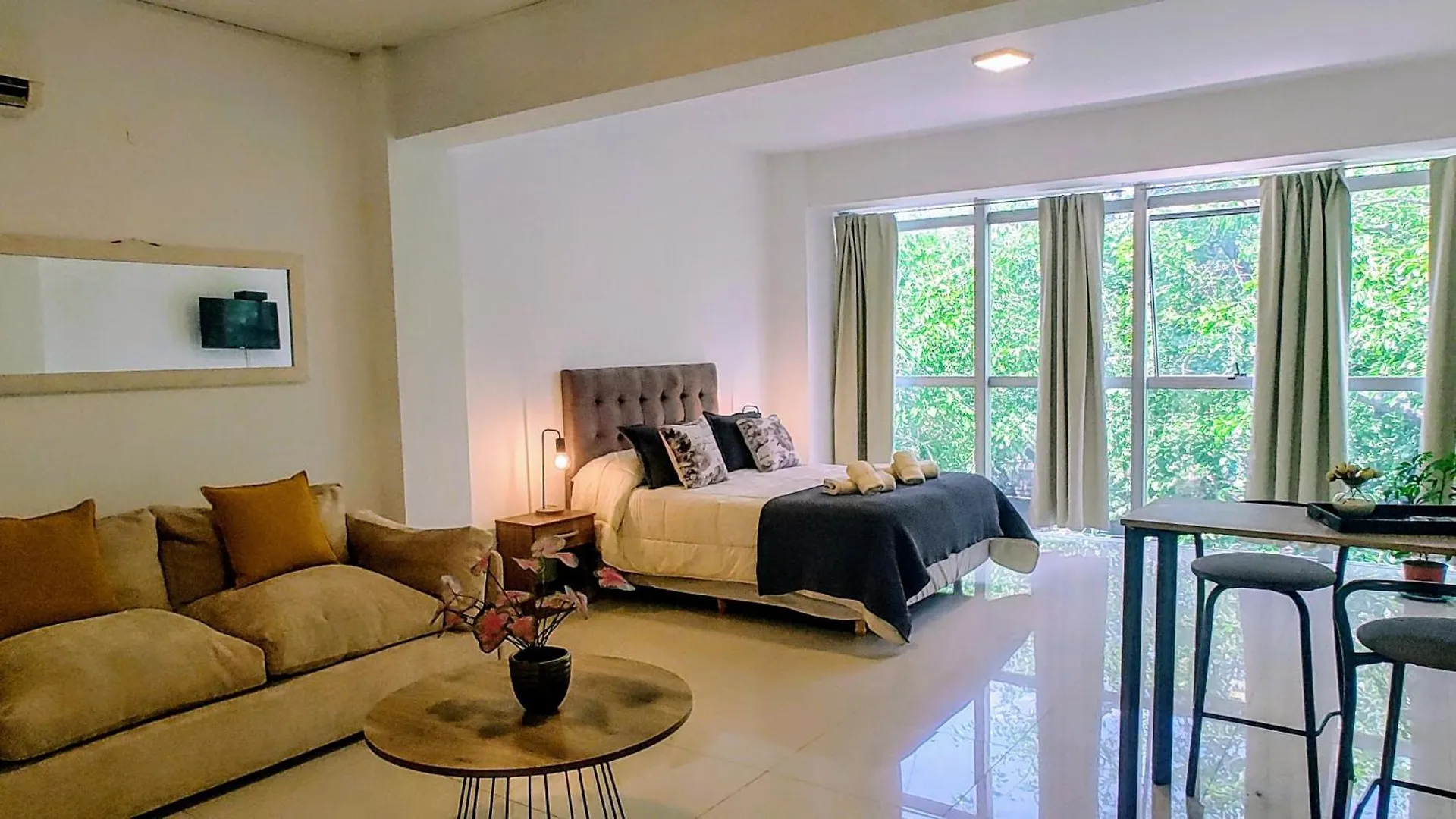 Terrazas Paseo Aristides Apartment Mendoza
